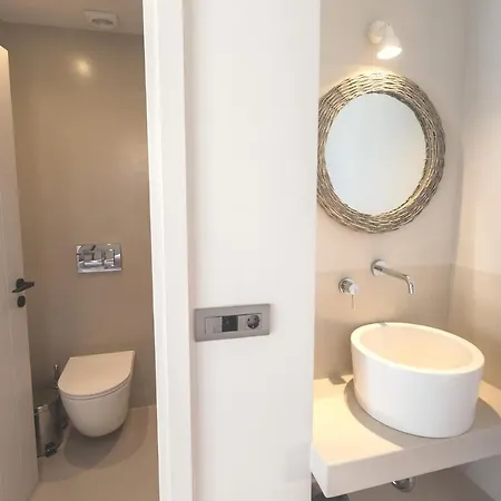 Grand Blue Beach Residences شقة