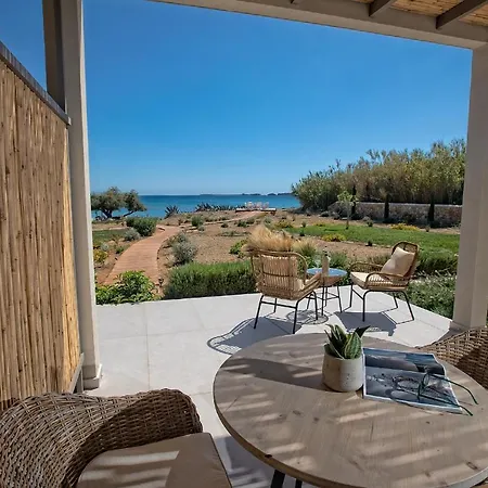 Grand Blue Beach Residences 希伊